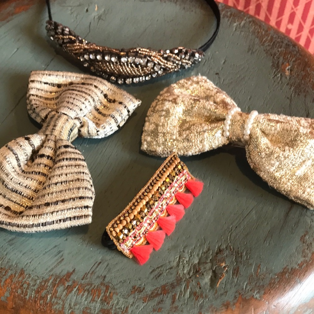 Four piece hair accessories